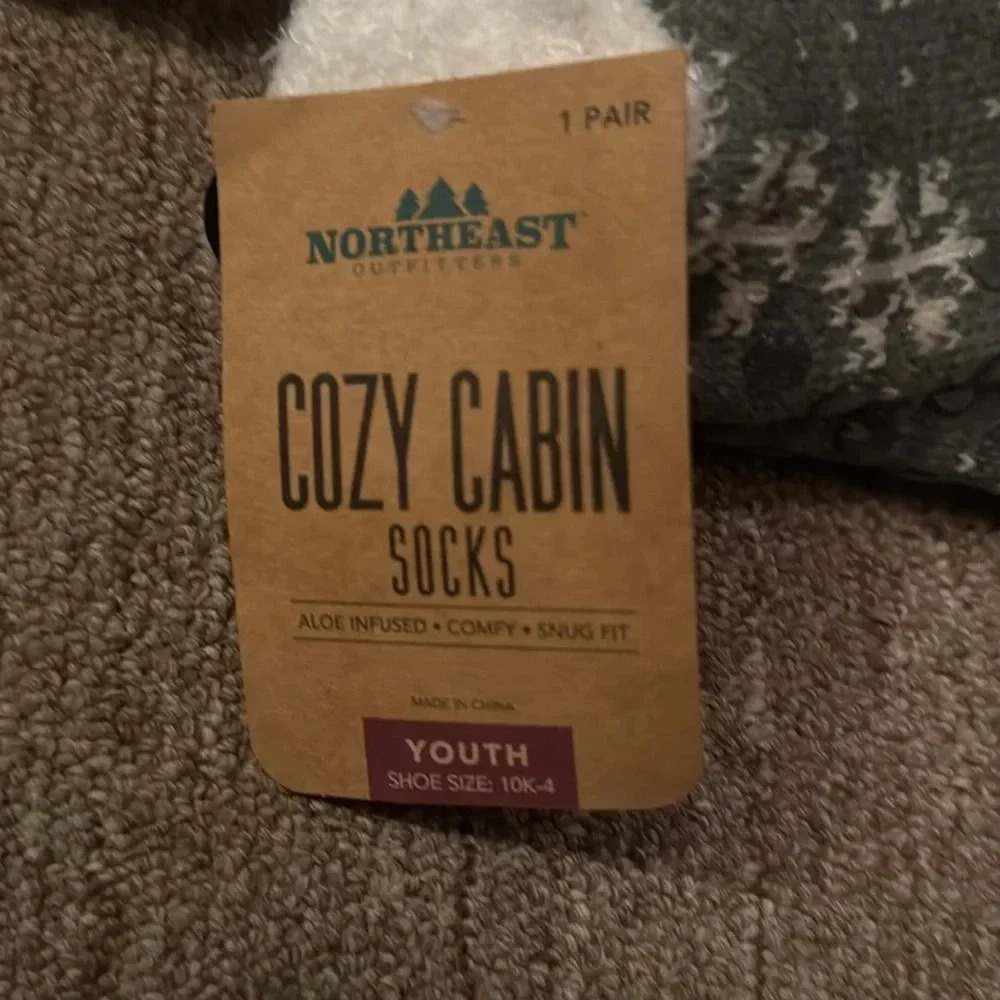 NWT!  Two pair kids Cozy Cabin gnome socks - Picture 2 of 3